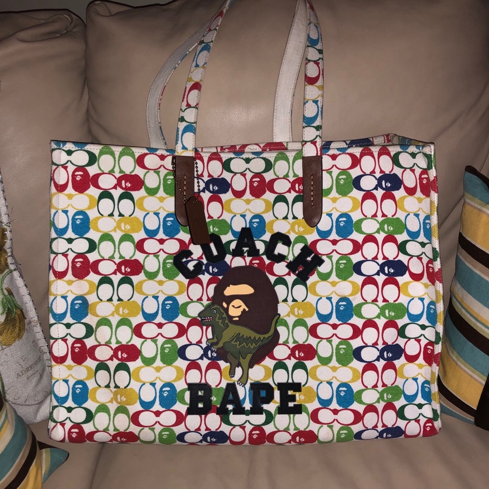AUTHENTIC BAPE x COACH MULTICOLORED TOTE